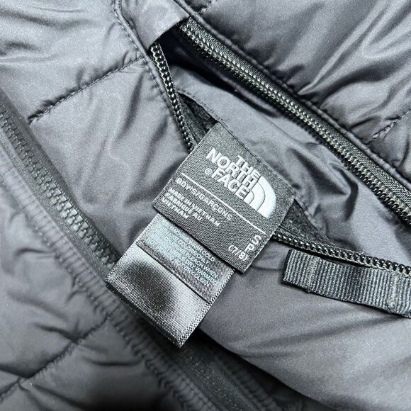 North Face Jacket Bundle Boys Small - Picture 5 of 10